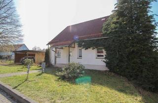 Anlageobjekt in 01848 Hohnstein, Viel Platz: Gepflegtes Einfamilienhaus mit Garten, Sauna und Doppelcarport in sehr ruhiger Lage