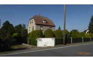 Einfamilienhaus kaufen in Weixdorfer Straße 72, 01458 Ottendorf-Okrilla, Ottendorf-Okrilla - Einfamilienhaus mit großzügigen Anwesen und toller Wohnlage am Rand von Dresden