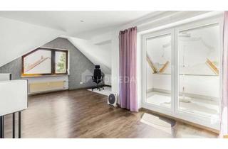 Wohnung kaufen in 65824 Schwalbach, Maisonette im DG mit SW-Dachterrasse, EBK und Garage | zzgl. 25 qm fast fertige Ausbaureserve