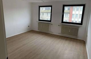 Wohnung mieten in Hansemannstraß 11, 45879 Altstadt, Schöne und sanierte 4-Raum-Wohnung mit gehobener Innenausstattung mit Balkon in Gelsenkirchen