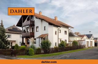 Haus kaufen in 35423 Lich, Schönes Zweifamilienhaus in ruhiger Lage von Lich