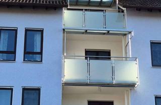 Wohnung kaufen in 72768 Reutlingen, Stilvolle, modernisierte 4,5-Zimmer-Wohnung mit Balkon und EBK in Reutlingen