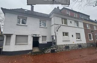 Mehrfamilienhaus kaufen in Richardstraße 19, 58511 Lüdenscheid, Lüdenscheid - Geräumiges Dreifamilienhaus Mehrgenerationenhaus mit Gewerbeeinheit auf großzügigem Grundstück in guter und zentraler Lage von Lüdenscheid