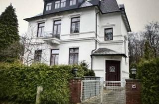 Wohnung mieten in Lindenstraße 25, 21465 Reinbek, Exklusive, sanierte 3-Zimmer-Dachgeschosswohnung mit Balkon und EBK in Reinbek