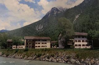 Wohnung mieten in Im Schwarzenfeld, 82481 Mittenwald, Schöne 3-Zimmer Wohnung mit Balkon im Mittenwald