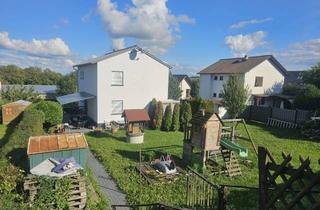 Haus mieten in 55296 Gau-Bischofsheim, Schönes frei stehendes Haus mit großem Garten mit 5 Zimmern in 55296, Gau-Bischofsheim