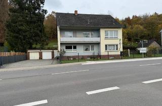 Doppelhaushälfte kaufen in Provinzialstr. 109, 66130 Saarbrücken, SB: Freistehendes Zweifamilienhaus mit Keller, Garten und Garagen, ansprechend und sehr gepflegt