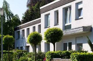 Mehrfamilienhaus kaufen in Straße Der Einheit, 39387 Hornhausen, Mehrfamilienhaus mit Garage