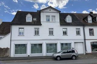 Haus kaufen in 34385 Bad Karlshafen, Großzügiges Wohn- und Geschäftshaus in zentraler Lage von Bad Karlshafen