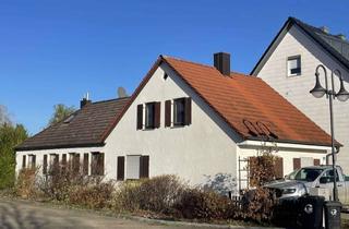 Haus kaufen in Freisinger Straße, 85304 Ilmmünster, Großes Potenzial für kleines Geld - Zweifamilienhaus in Ilmmünster