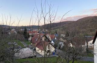 Wohnung mieten in Am Bauersberg 40, 63776 Mömbris, Modernisierte 4-Raum-Wohnung mit Balkon und Einbauküche in Mömbris