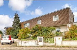 Mehrfamilienhaus kaufen in 76297 Stutensee, Stutensee - Freistehendes 2-3 Fam.-Haus zum Verwirklichen Ihrer Wohnideen - idyllische Ortsrandlage in Spöck