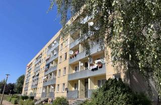 Wohnung mieten in Thomas-Müntzer-Straße 25, 19348 Perleberg, Teilrenovierte 3-Zimmer-Erdgeschosswohnung mit Balkon