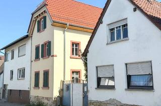 Haus kaufen in 67158 Ellerstadt, Komplettes Anwesen mit 2 Häusern und großem Garten