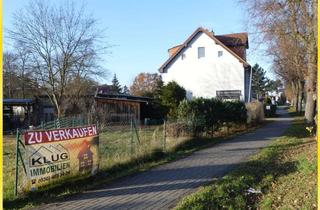 Anlageobjekt in 16515 Oranienburg, Oranienburg! Modernisiertes Zweifamilienhaus mit einer bezugsfreien Wohnung und Lagerflächen