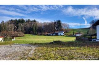 Grundstück zu kaufen in 83278 Traunstein, Stadtrand ! Baugrundstück mit freiem Blick, bebaubar mit einem Einfamilienhaus oder Doppelhaus