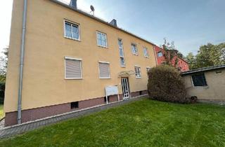 Wohnung kaufen in 06618 Naumburg, Naumburg (Saale) - Eigentumswohnung in sehr ruhigen Altbau 52 m2