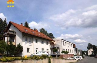 Wohnung mieten in Hauptstraße 128, 09221 Neukirchen, *Frisch renovierte 2-Raum-Wohnung mit Stellplatz und Terrasse zur Miete!*