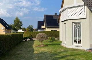 Einfamilienhaus kaufen in 08066 Zwickau, Freistehendes Einfamilienhaus in ruhiger Lage - Massivbauweise - Fußbodenheizung - Garage!