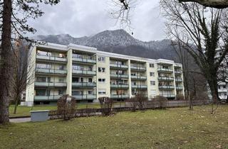 Wohnung kaufen in 83435 Bad Reichenhall, Exklusives Anlageobjekt 2,5-Zimmer-Wohnung mit 2 Balkonen