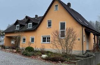 Haus kaufen in 95466 Weidenberg, Weidenberg - Ein- bis Zweifamilienhaus, Wfl. ca. 170 qm, Nähe Weidenberg