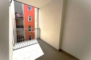 Wohnung mieten in Mittelstraße 48, 39114 Werder, Maisonettewohnung auf 3 Etagen in Werder I Dachterrasse und Loggia I Moderne Einbauküche