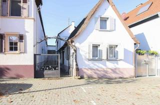 Haus kaufen in 76879 Hochstadt, Viel Platz für viel Liebe: Familienglück mit großem Garten und Möglichkeiten zur Neugestaltung