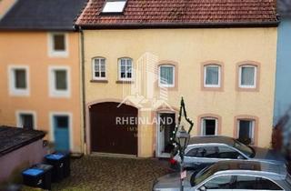 Reihenhaus kaufen in 54647 Dudeldorf, Vielseitiges Reihenhaus mit Ausbaupotenzial