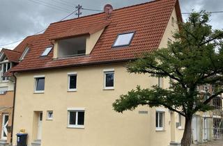 Haus mieten in 72108 Rottenburg, Einfamilienhaus 7 Zimmer, 3 Bäder mit EBK in Rottenburg