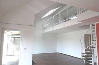 Wohnung kaufen in Turnerstraße, 40764 Langenfeld, PENTHAUSMAISONETTE IN GRÜNOASE EXKLUSIV GALERIEMAISONETTE DACHTERRASSE 2 BÄDER 2 GARAGENPLÄTZE