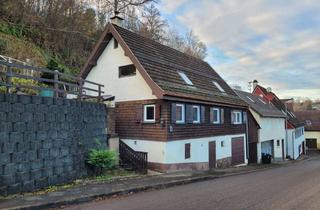 Haus kaufen in Dietersweilerstraße 14, 72293 Glatten, Gemütliches Haus mit viel Stauraum