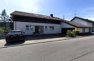 Wohnung kaufen in 78727 Oberndorf, Oberndorf am Neckar - Sonnige Dachgeschosswohnung mit traumhaftem Ausblick!