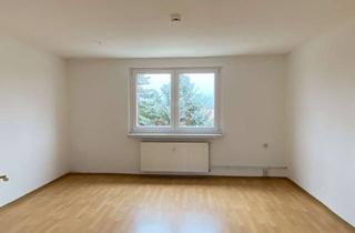 Wohnung kaufen in Oderberger Straße, 16244 Schorfheide, Leben in der Metropolregion Berlins. Ohne Käuferprovision! Renovierungsbedürftig mit Potential!