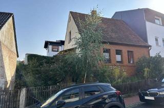 Einfamilienhaus kaufen in 67806 Rockenhausen, BIETERVERFAHREN - PROVISIONSFREI Angebautes Einfamilienhaus aus Nachlass, stark sanierungsbedürftig