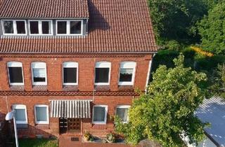 Mehrfamilienhaus kaufen in 30880 Laatzen, Laatzen - Mehrfamilienhaus in Gleidingen mit großem Grundstück