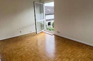 Wohnung mieten in In Der Eichas, 53604 Bad Honnef, Sanierte 2-Zimmer-Wohnung mit Einbauküche in Bad