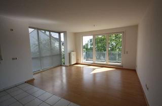 Wohnung mieten in 65760 Eschborn, gepflegte 2-Zimmer-Wohnung in Feldrandlage mit Balkon und Einbauküche in Eschborn