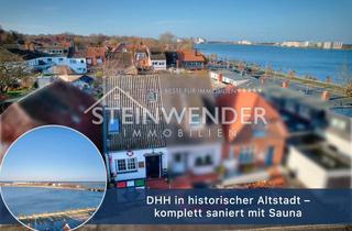 Haus kaufen in 23774 Heiligenhafen, DHH in historischer Altstadt - komplett saniert mit Sauna