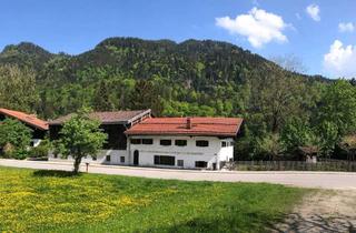 Bauernhaus kaufen in 83229 Aschau, Schönes Bauernhaus mit großem Stadl und tollem Garten