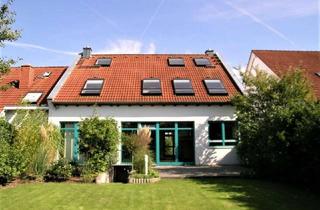 Haus mieten in 63128 Dietzenbach, Frankfurt-Süd, außergewöhnliches schönes Haus mit großem Garten, Garage, EBK und Sauna.