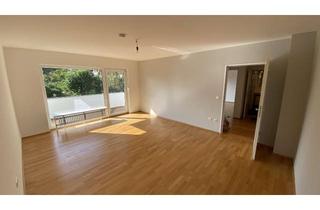 Wohnung kaufen in Aindorferstraße 67, 80686 Laim, Helle und gepflegte Wohnung mit zwei Zimmern und Balkon in München