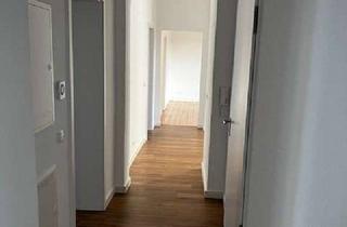 Wohnung mieten in Koblenzer Straße 70, 56073 Moselweiß, Erstbezug nach Sanierung: Schöne Altbau-Wohnung mit geh. Innenausstattung und Balkon in Koblenz