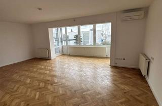 Wohnung mieten in Weberstraße 23, 69469 Weinheim, Frisch renovierte 4-Zimmer-Terrassenwohnung & Garten mit Panoramablick in Traumlage (Musikerviertel)