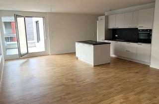 Wohnung mieten in Reinhold-Maier-Str. 12, 74523 Schwäbisch Hall, Helle 3-Zimmer-DG-Wohnung mit Balkon und Einbauküche in Schwäbisch Hall