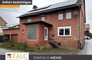 Haus kaufen in 37154 Northeim, ***Energieeffizientes Platzwunder mit 8 Garagen - Perfekt für Platzliebhaber***