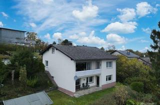 Haus kaufen in 59929 Brilon, Eigenheim in Südhanglage mit Ausblick