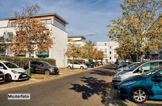 Anlageobjekt in Rüthener Landstraße, 59581 Warstein, Vierfamilienhaus nebst 4er Garage