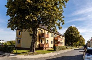 Wohnung mieten in Treseburger Str. 32, 39118 Lemsdorf, Süße kleine DG-Wohnung mit Loggia und Eckbadewanne