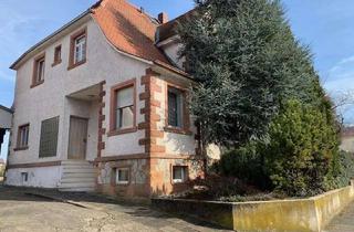 Haus kaufen in Bahnhofstr. 95, 64823 Groß-Umstadt, Prägnantes 9-Zi.-Haus mit 208 qm Wohnfläche auf 1640 qm Grundstück in Klein-Umstadt