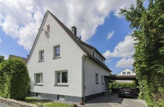 Anlageobjekt in 32791 Lage, Modern wohnen an der Werre: Renoviertes Einfamilienhaus mit ausgebautem DG & Carport im Ortskern